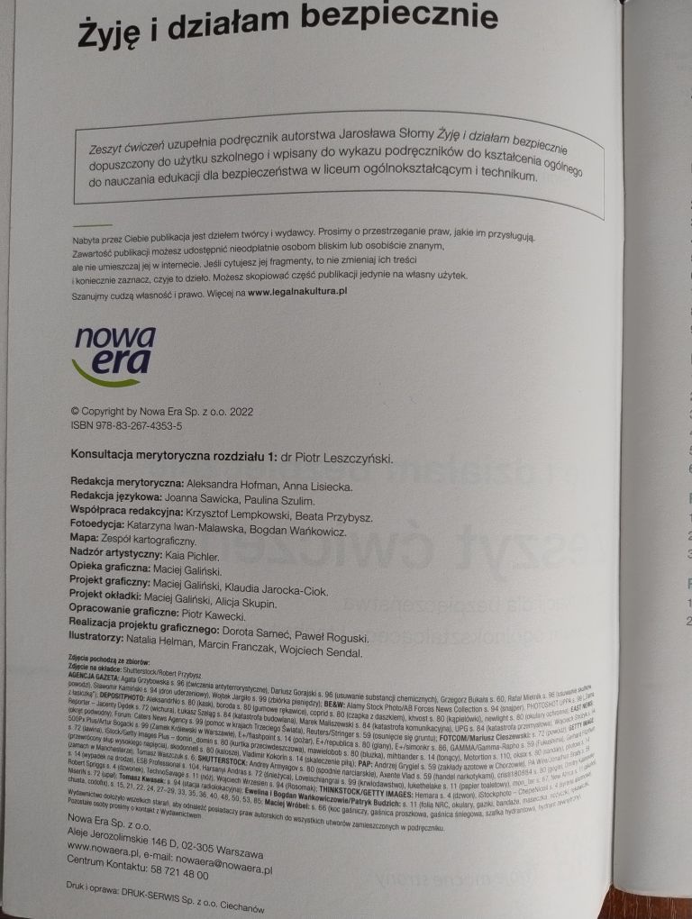 Żyję i działam bezpiecznie - podręcznik i ćwiiczenie