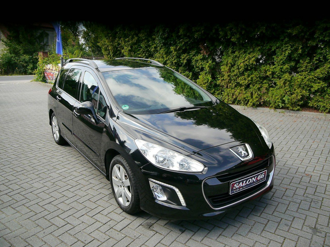 Peugeot 308 1.6 Navi Ledy Stan b.dobry bez rdzy korozji bezwypadkowy Gwarancja 12m
