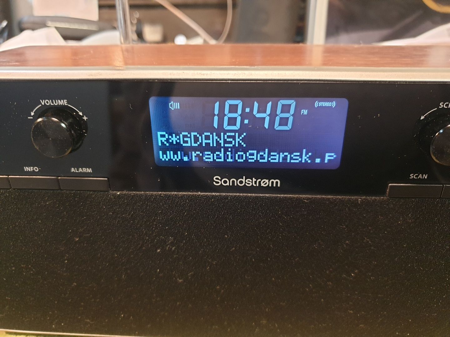 SANDSTRØM S4DABB13E radio tranzystorowe DAB+, FM, AUX.