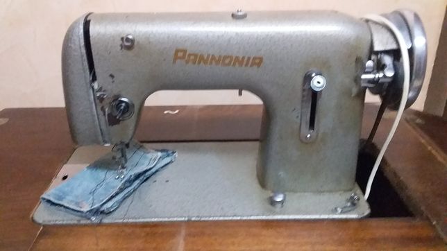 швейна машинка Pannonina