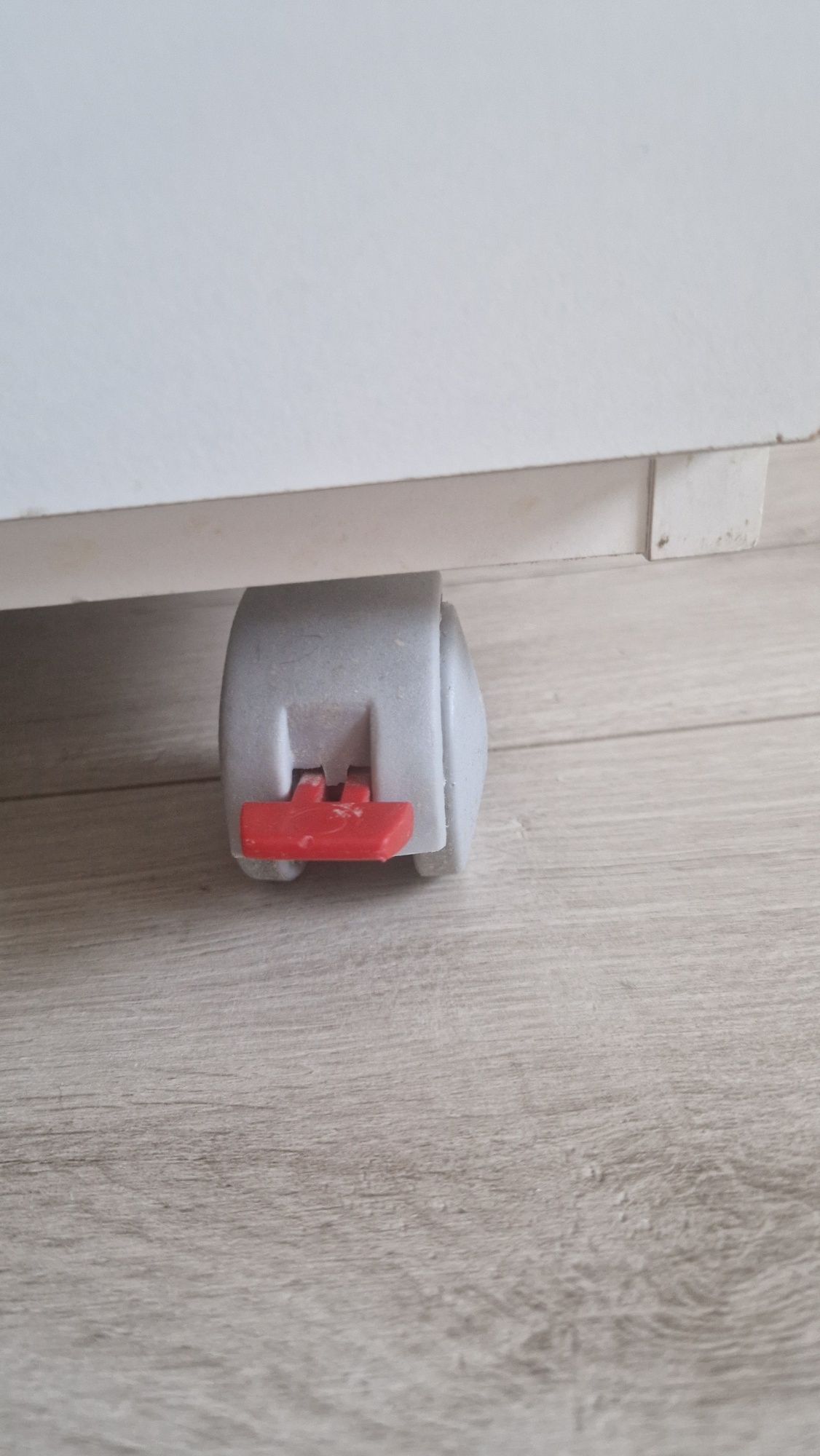 Komoda 3w1 z wanienką i przewijakiem