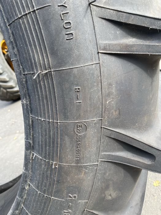 Продам новое колесо с камерой