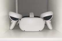Meta Quest 2 VR 128GB + 2 gry