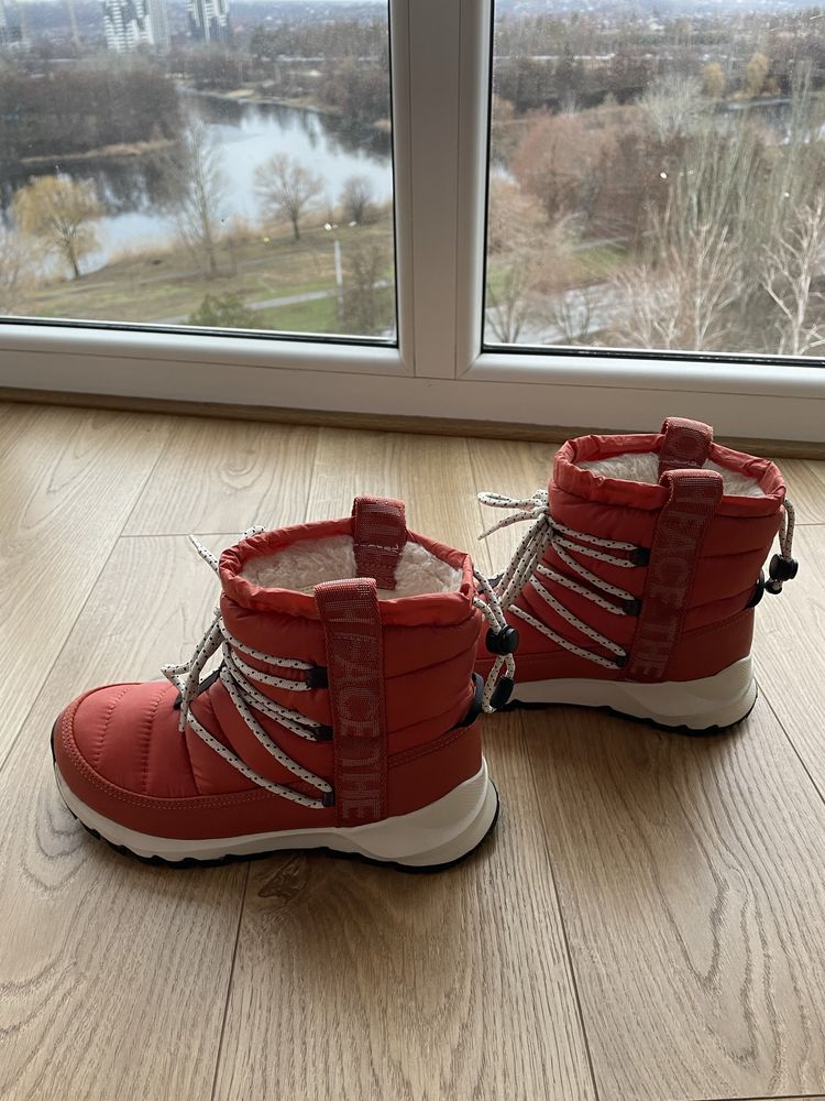 Жіночі чоботи дутики The North Face