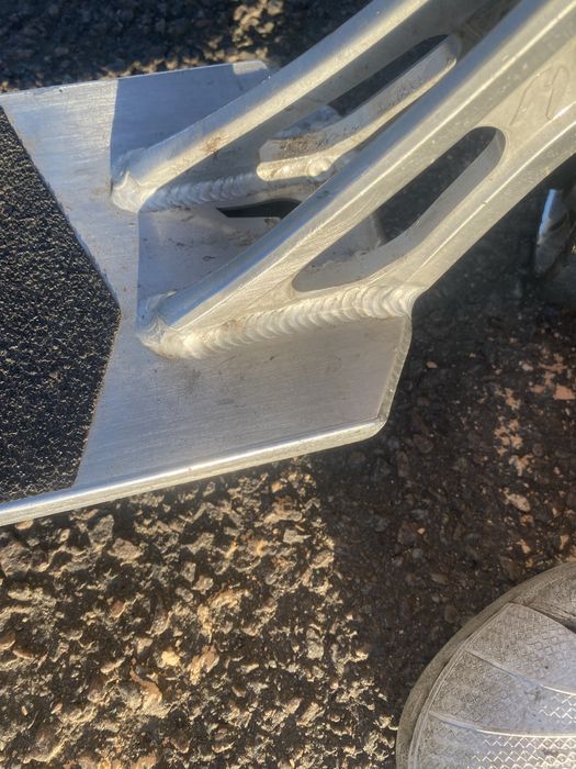 Продам трюковий самокат