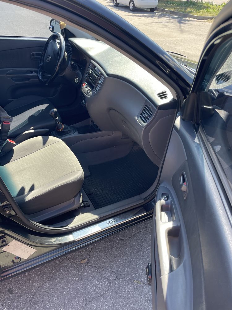 Продам Kia Rio 2008 г. 1.4 газ/бензи