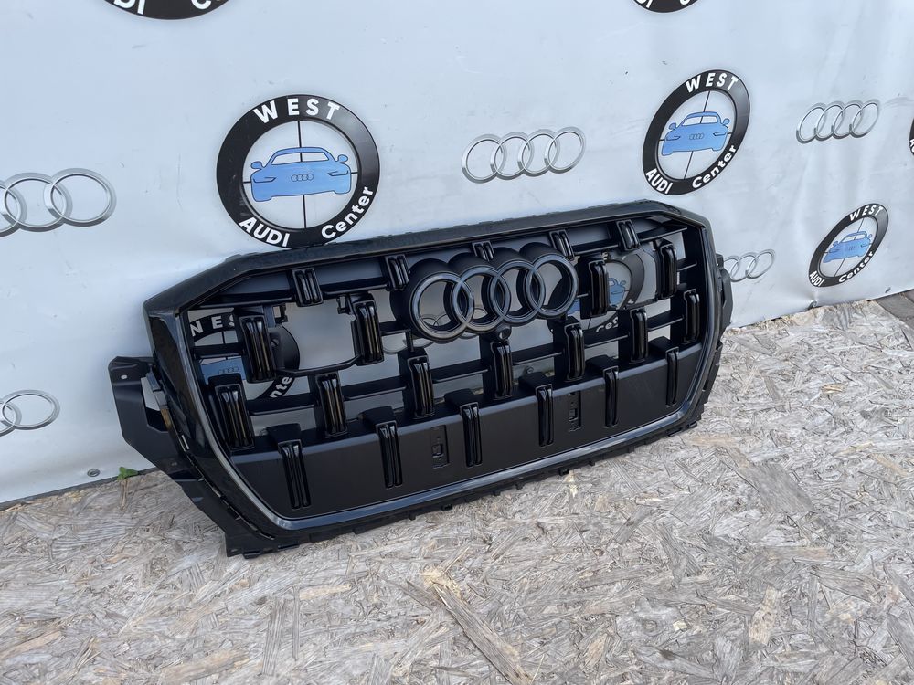 Audi Q7 4M решітка радіатора ресталінг 23р- ауді ку7 4м решітка радіат