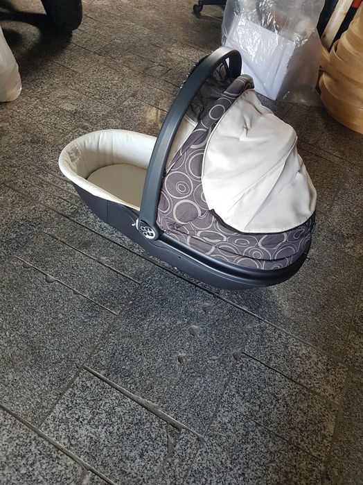 carrinho, cadeira auto e alcofa