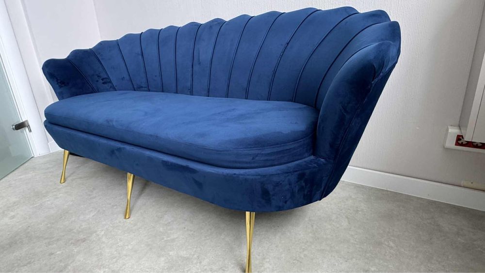 Sofa muszelka granatowa welur