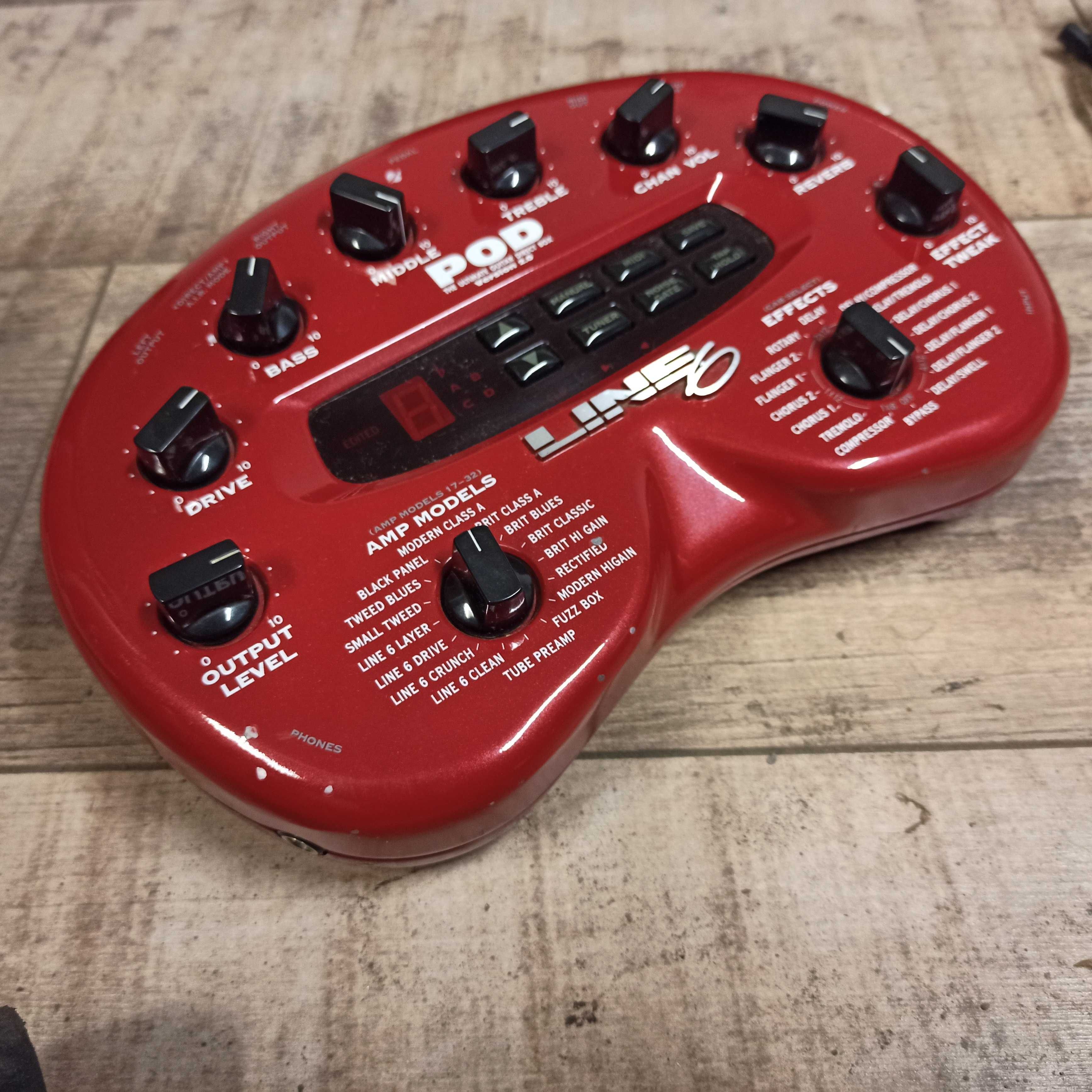 Line 6 Pod 2.0 multiefekt + sterownik + zasilacz + case