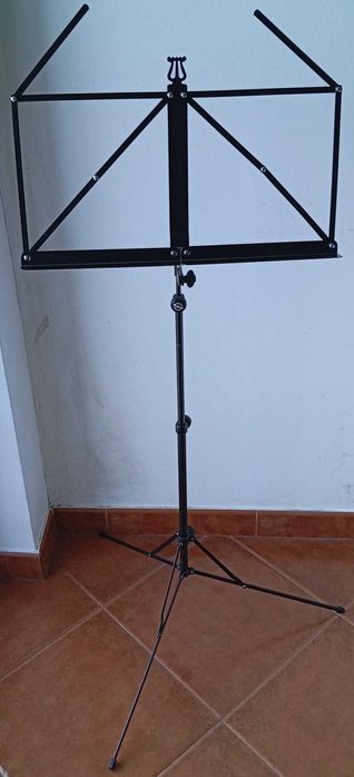 Suporte de Partitura König & Meyer (music stand)