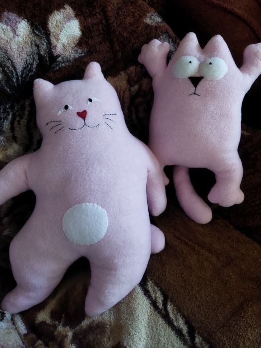 Продам іграшки - подушки