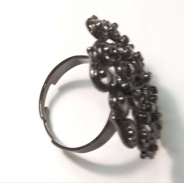 Эффектный Набор украшений из черных бусинок - Колье, Сережки, Кольцо