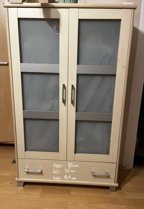 Komoda szafka witryna dwudrzwiowa do salonu pokoju