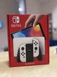 Konsola Nintendo Switch Oled biała + etui