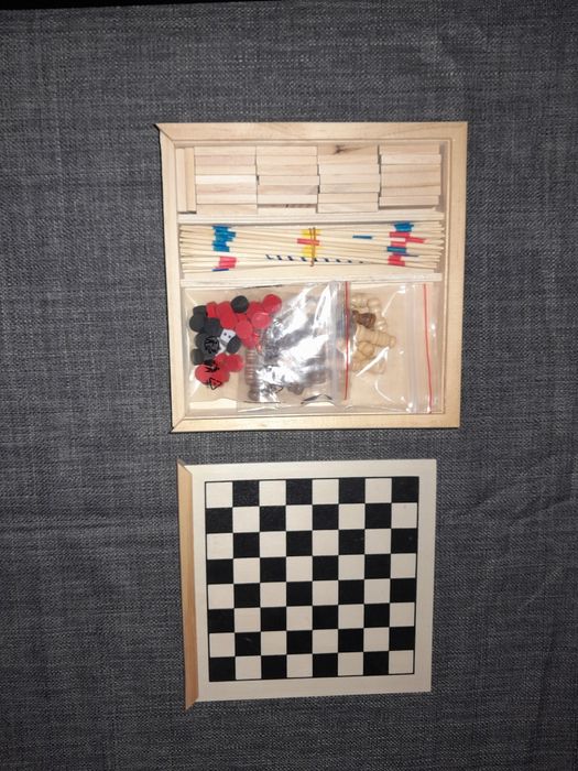 Conjunto de jogos de mesa em madeira (xadrez, damas, gamão, mikado, do