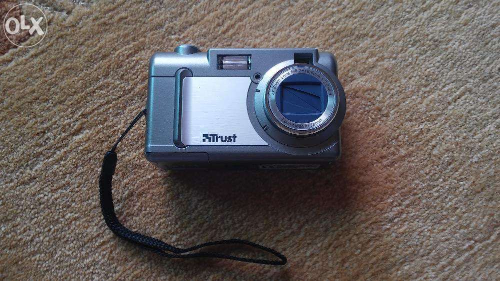Máquina fotográfica TRUST