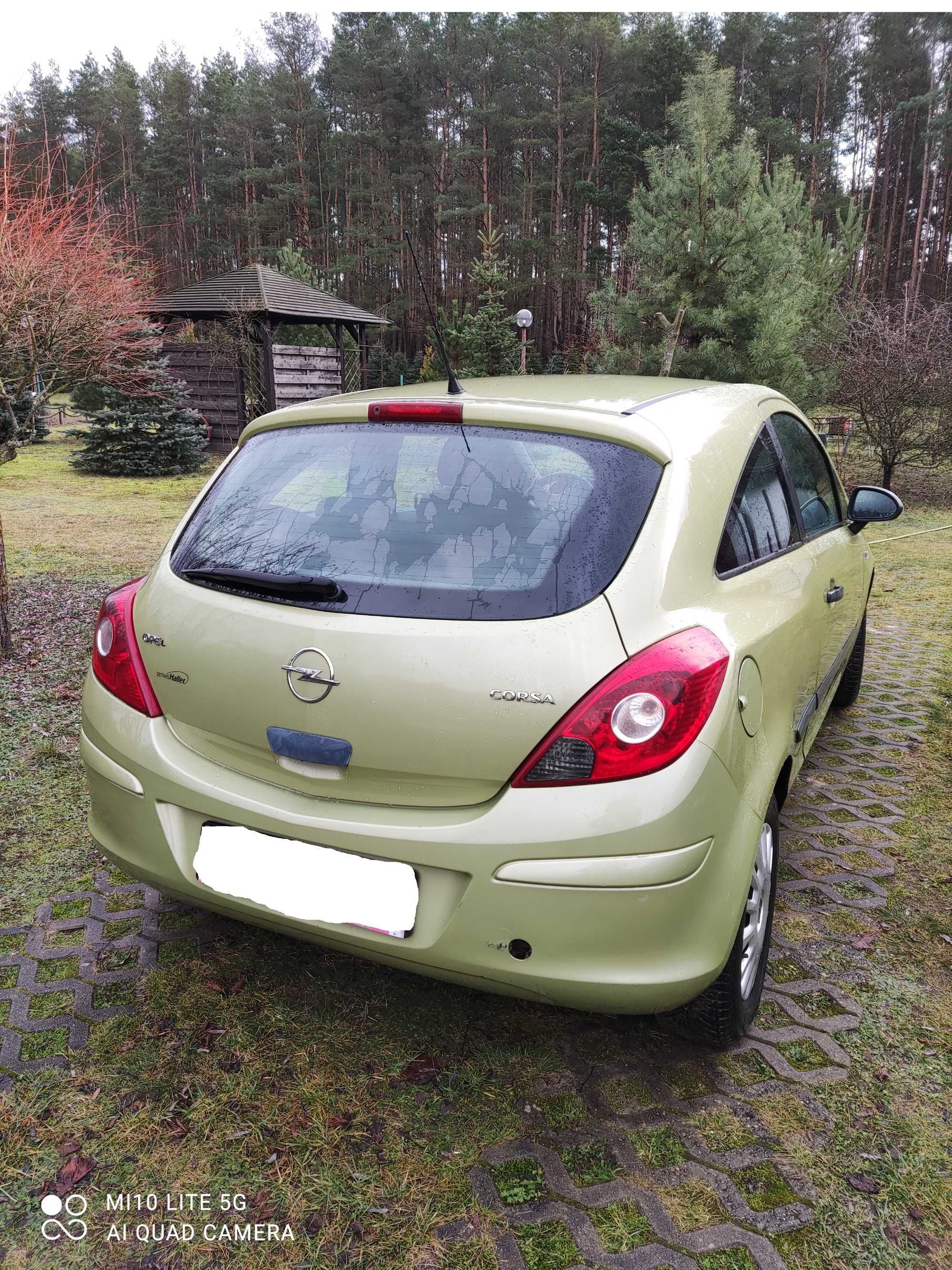 Opel corsa D 1,0 benzyna