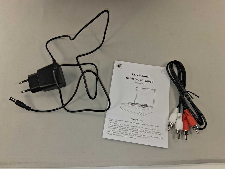 C236 Odtwarzacz Retro Turntable A6 Player z Głośnikami Stereo i USB