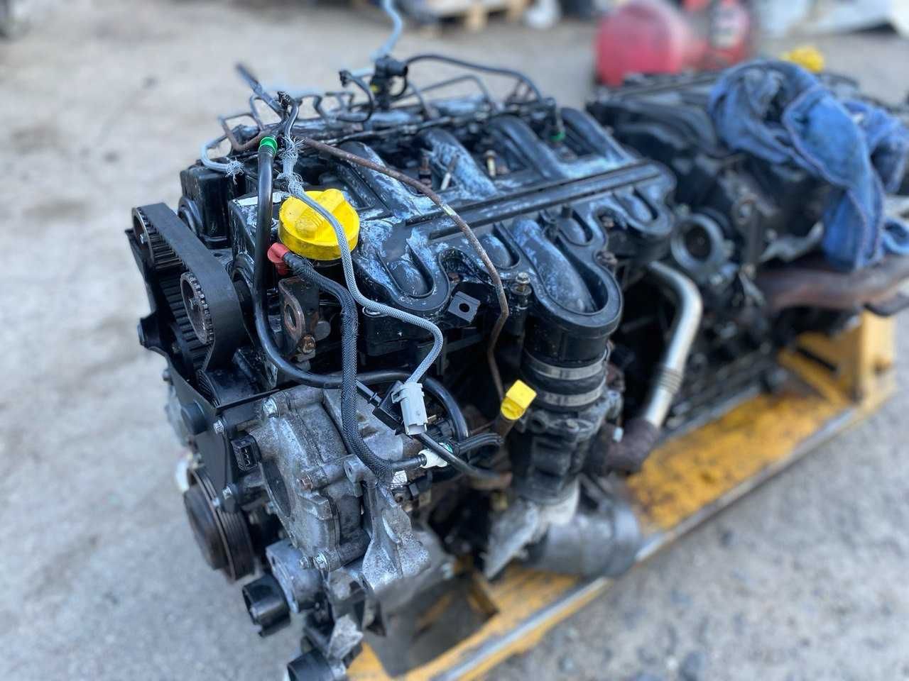 Двигун 2.2 G9T Renault Master Opel Movano Двигатель блок головка 2,2