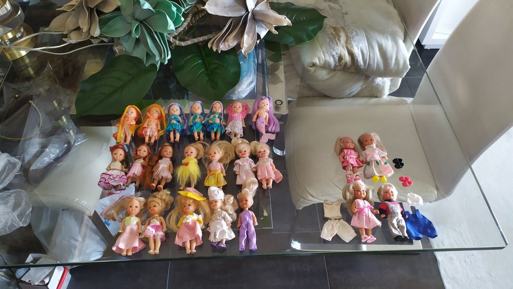 23 bonecos de várias marcas - 5,99€ cada se comprar MTS faço desconto