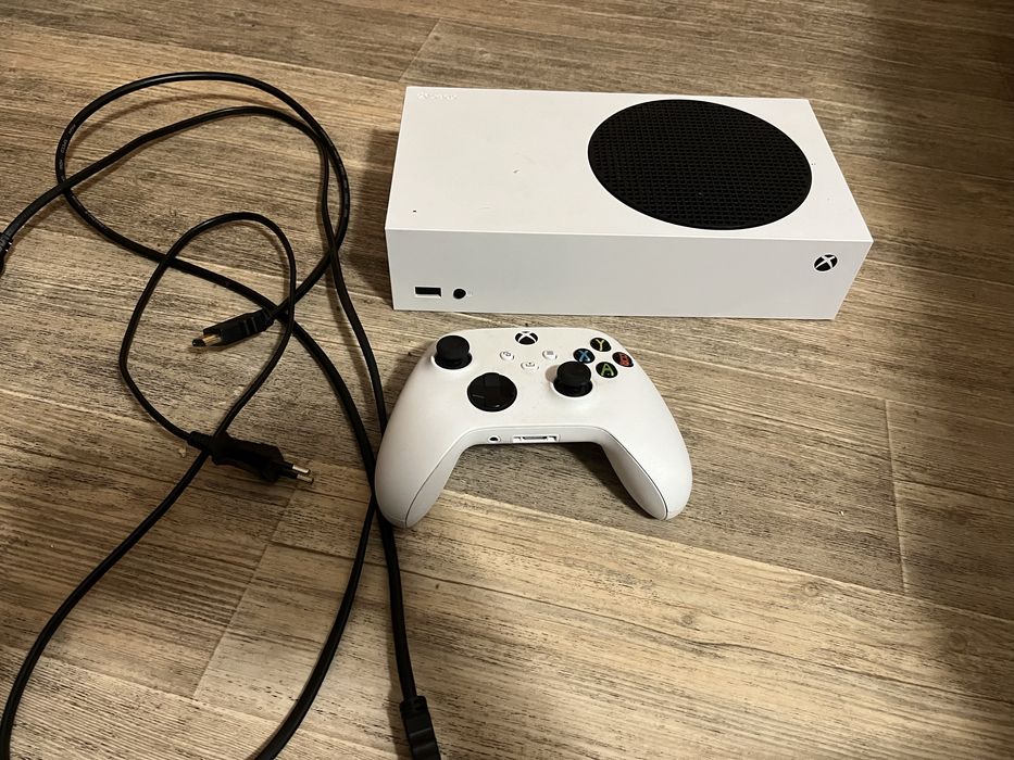 SPRZEDAM ! Xbox Series S 512 GB