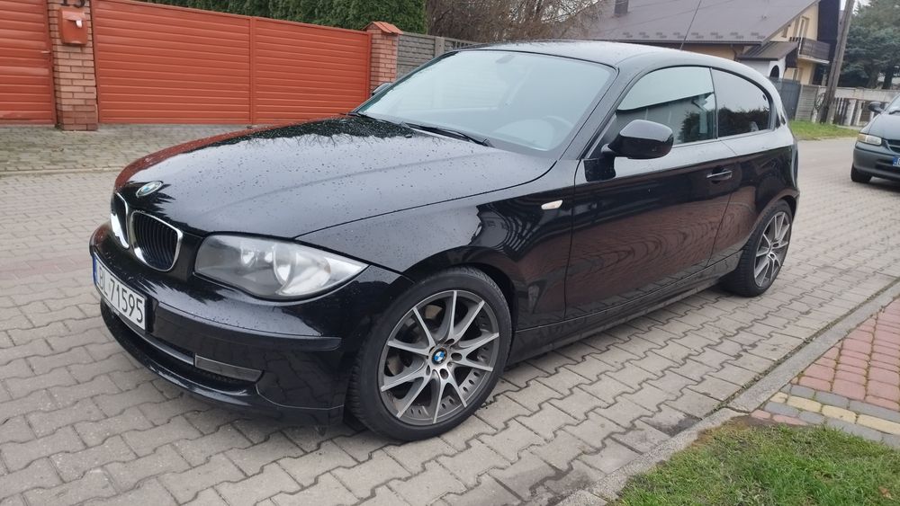 BMW 1 2010r. 2.0 Benz
