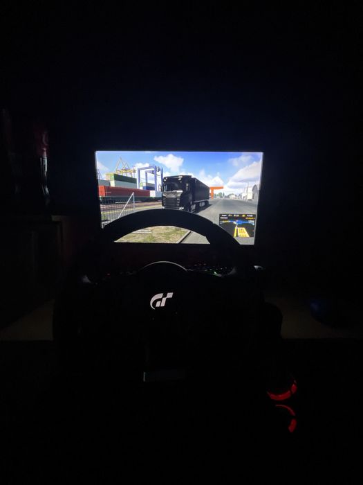 руль Logitech Driving force gt