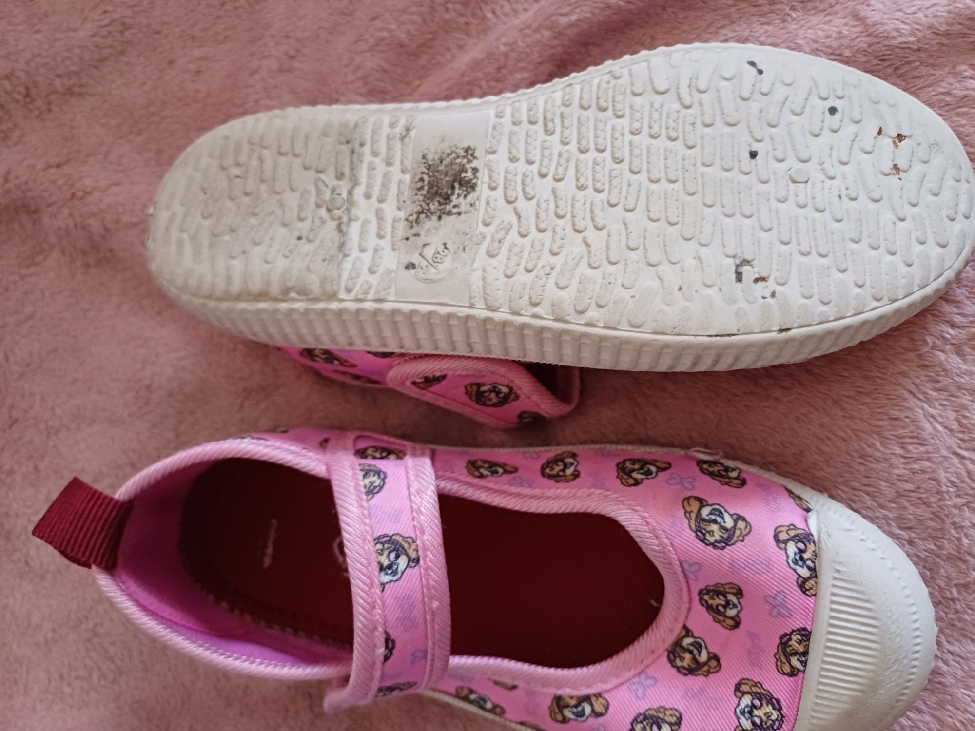 Kapcie rozm 28/29