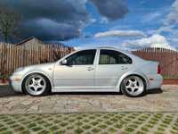 Volkswagen Bora 2.3 V5 Highline