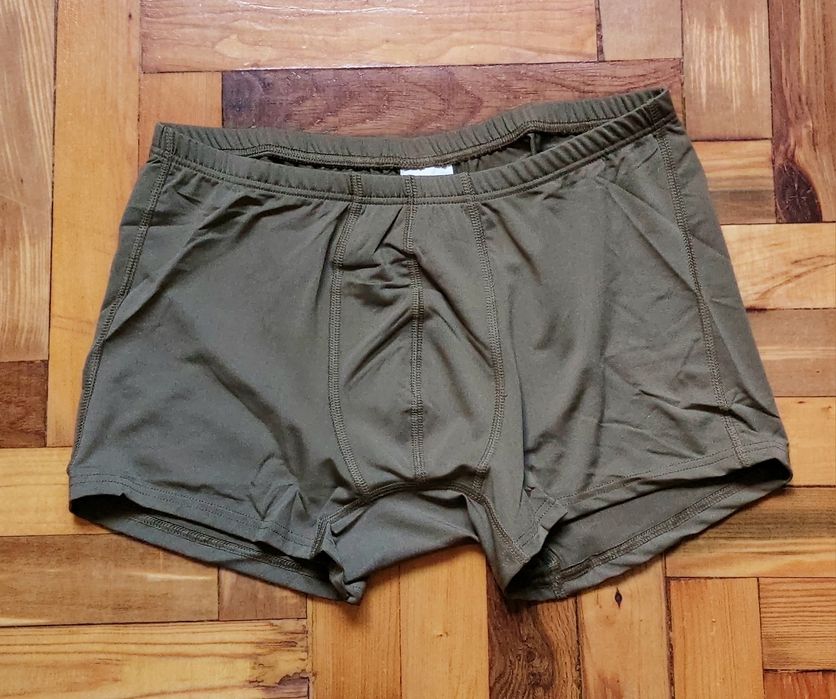 Білизна: футболка та боксери вологовідвідні, Голандія