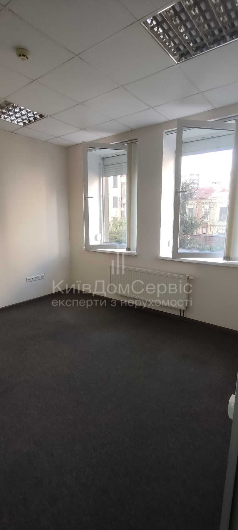 БЕЗ % Продаж приміщення 117 м2 Дмитрівська Павлівська площа Перемоги
