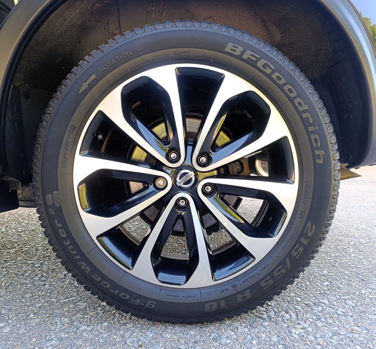 Ніссан Кашкай Nissan Qashqai 2011 рік