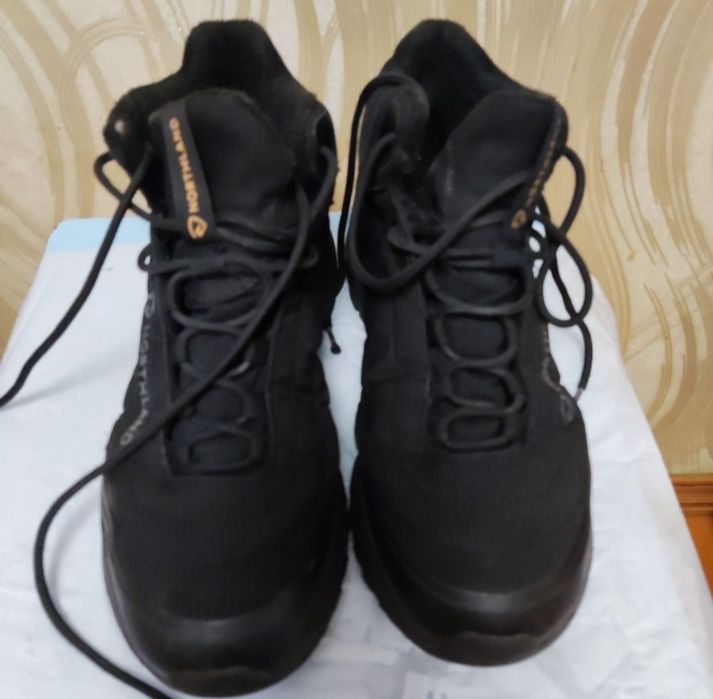 Продам ботінкіт та сапоги  фирмы Columbia(снегоходы) 36р