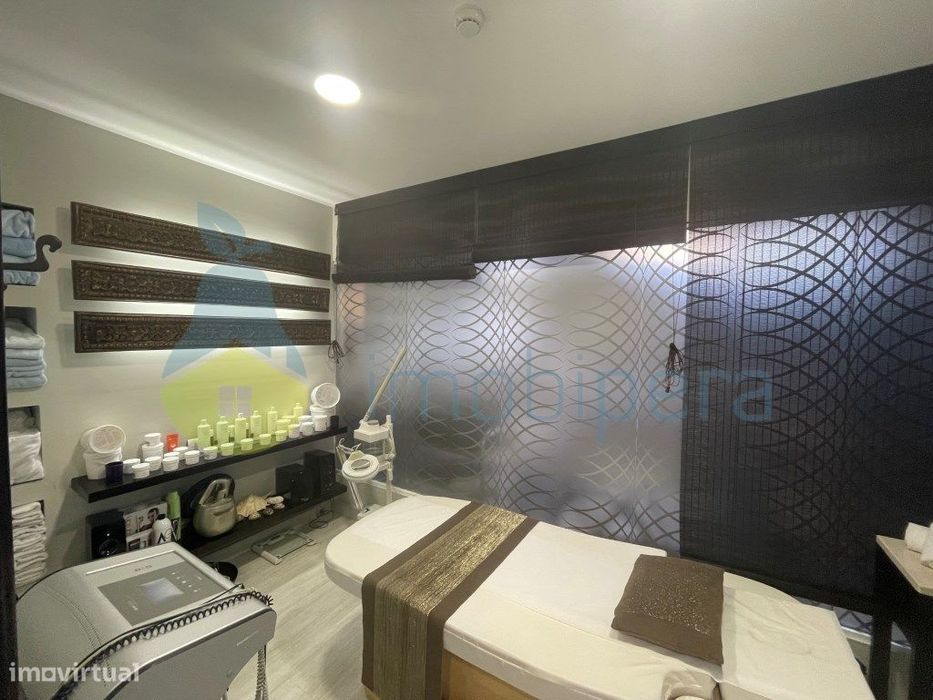 Espaço comercial na Marina de Vilamoura