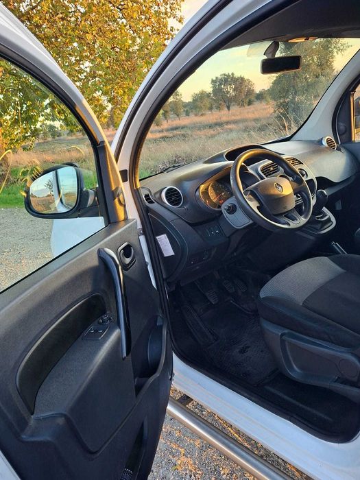 Kangoo compact em excelente estado