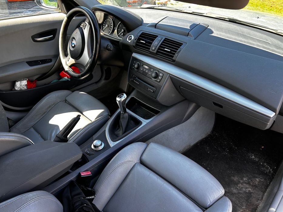 BMW serii 1 E87 118i 2005.r