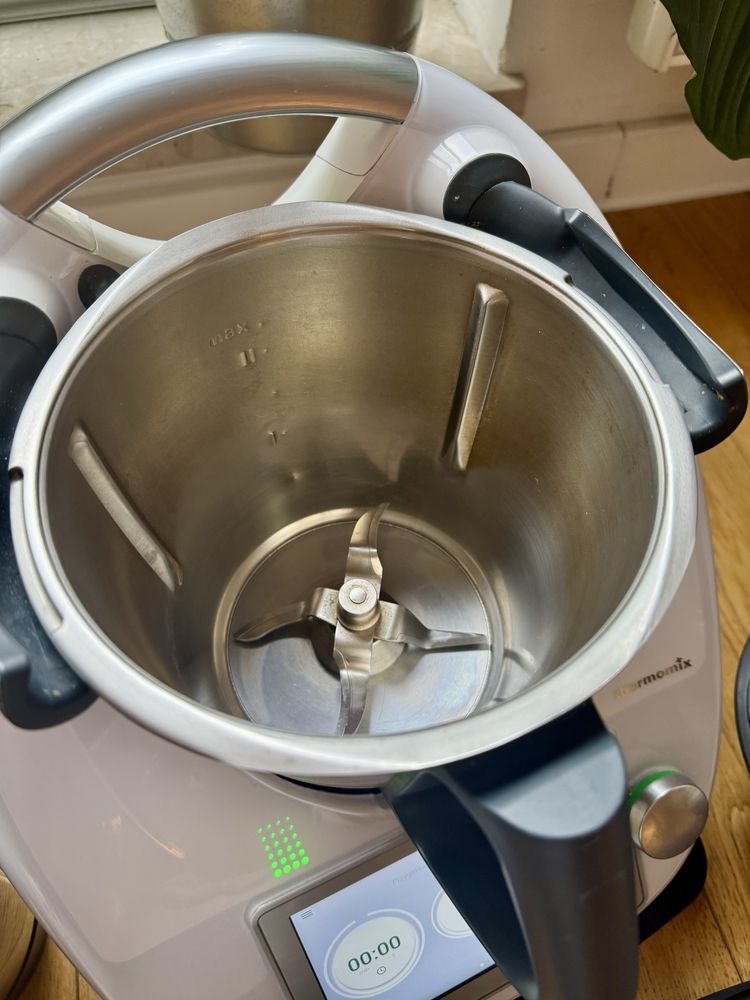 Sprzedam Thermomix TM6 stan bdb