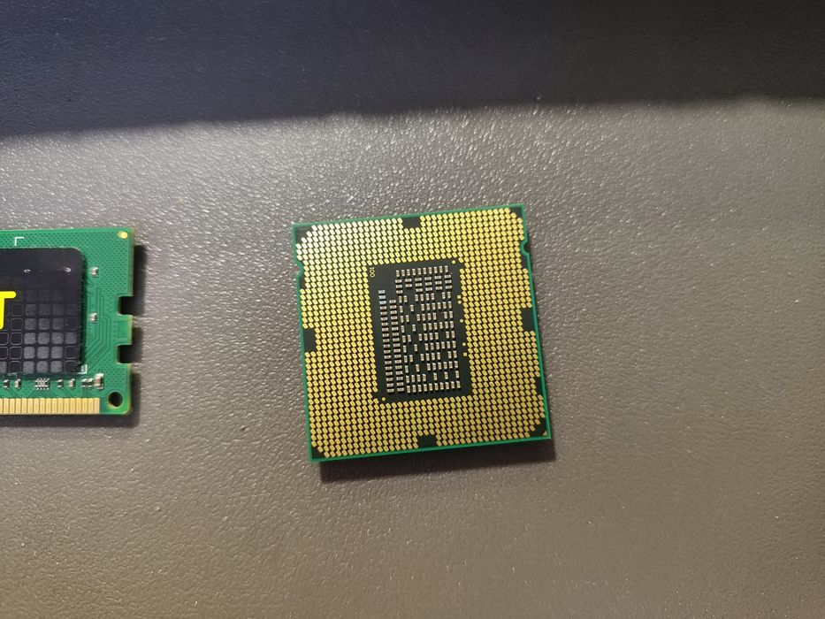 Procesor i5 , Ram 8G