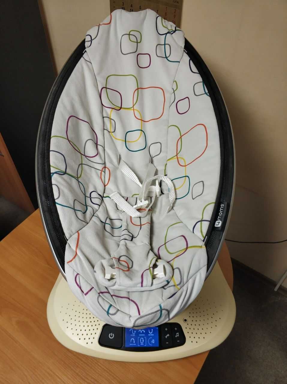 4moms mamaroo 4 версии укачивающий заколисуючий загойдуючий центр