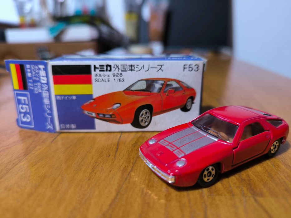 Tomica - Porsche 928 - made in Japan