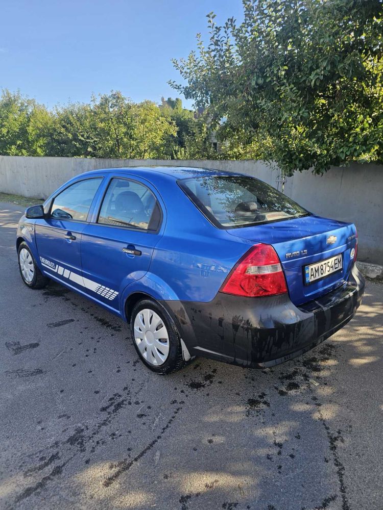 Chevrolet Aveo (авео) 1.5 газ/бенз 2008рік