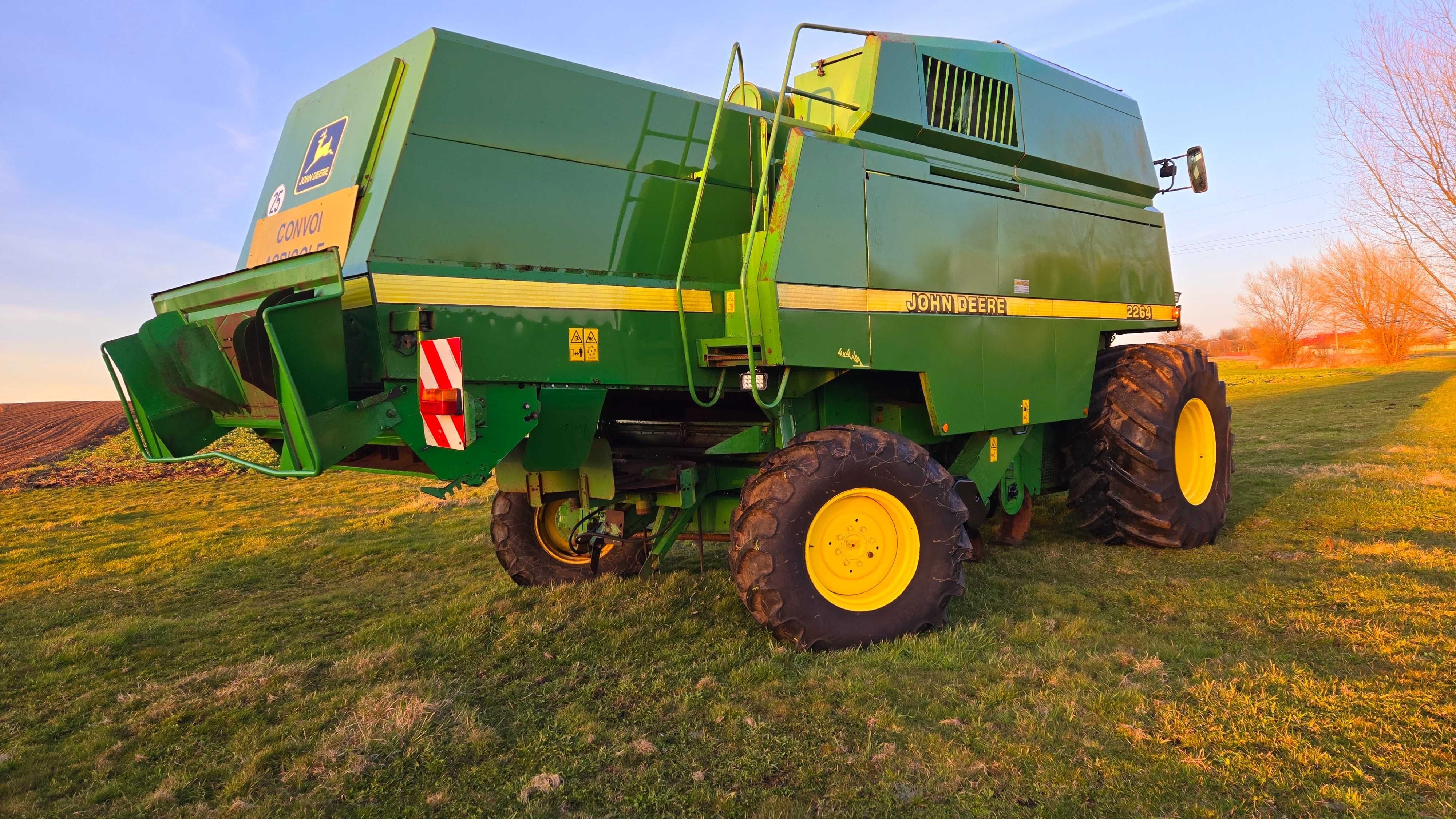 Свіжопривезений john deere 2264 200рік Без жатки $