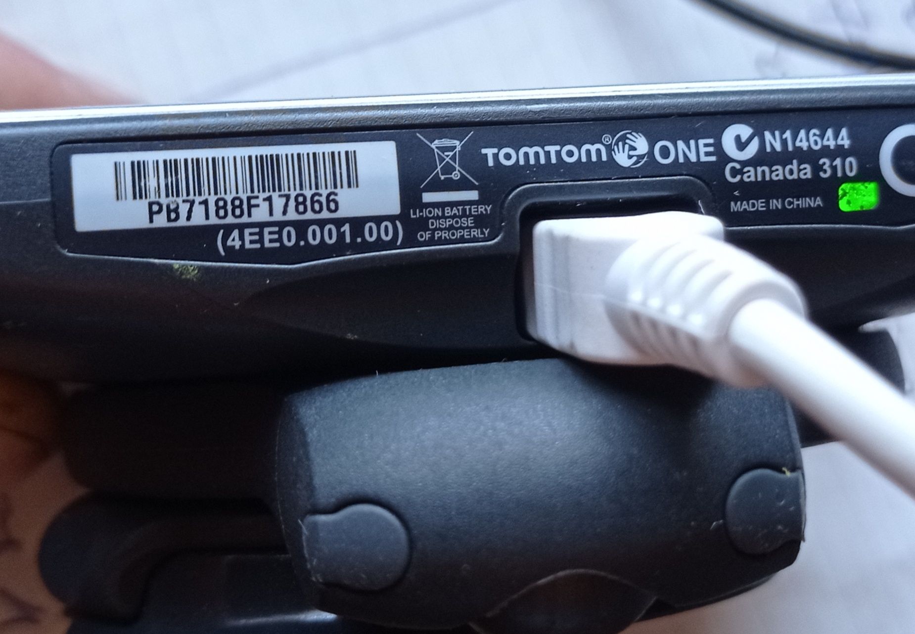 GPS навигатор TomTom One Canada 310.