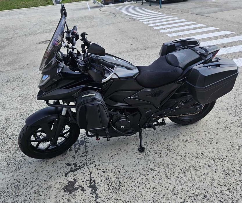 мотоцикл  Honda NC750XD 2023 в ідеальному стані
