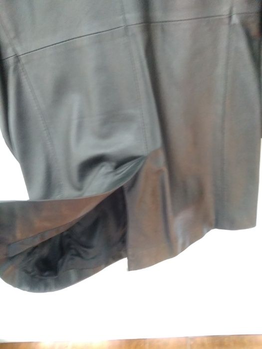 Casaco em pele preto