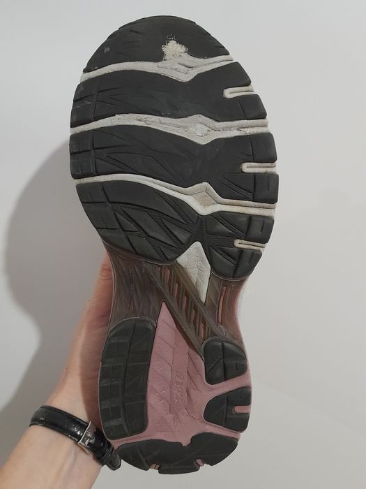 Asics GT-2000 Gore-Tex жіночі спортивні бігові кросівки