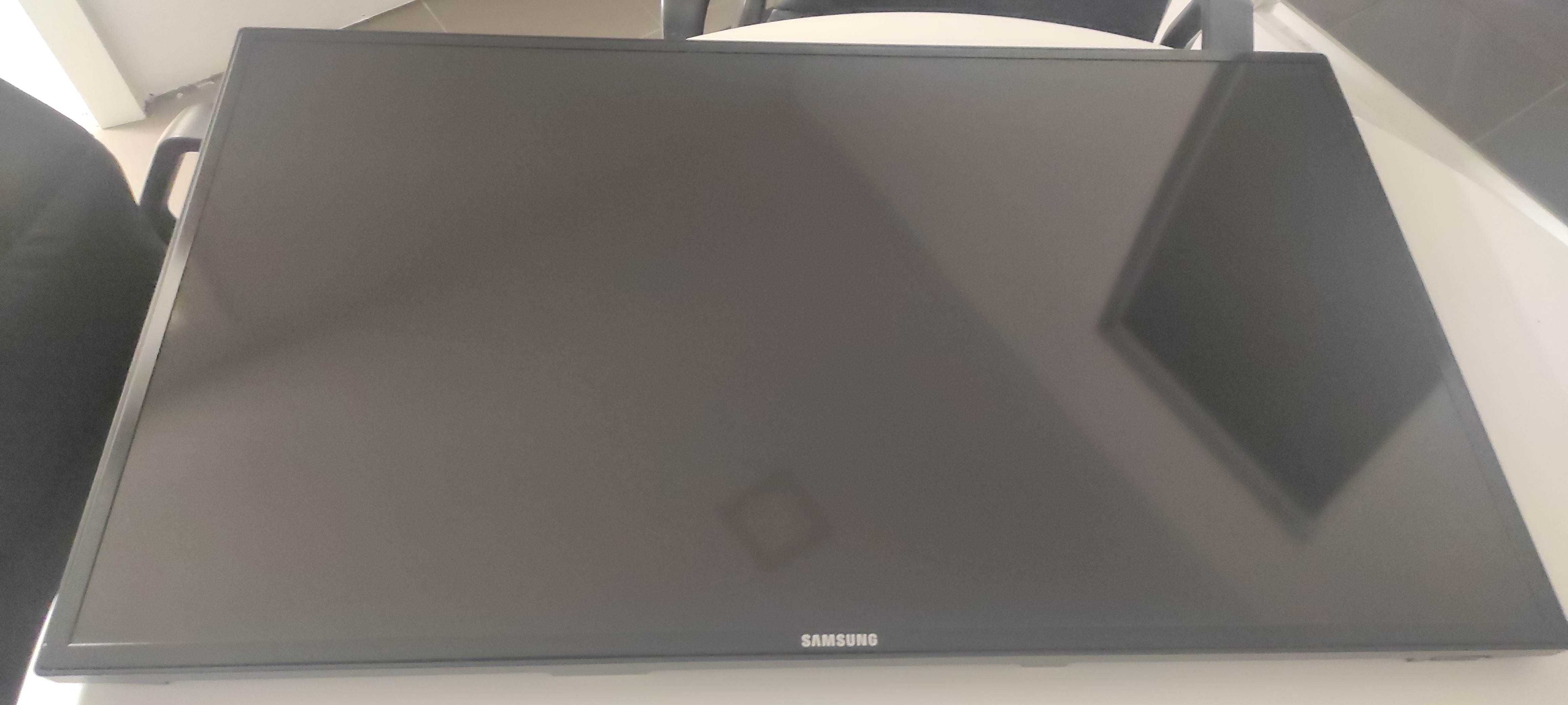 Monitor 40" Samsung