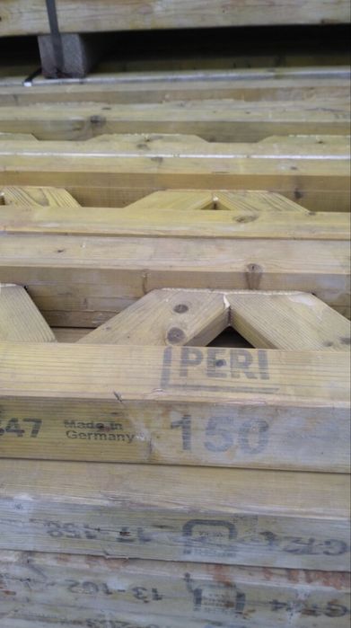 Dźwigary kratowe Peri GT24