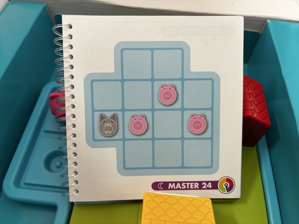 Gra Smart Games trzy male świnki